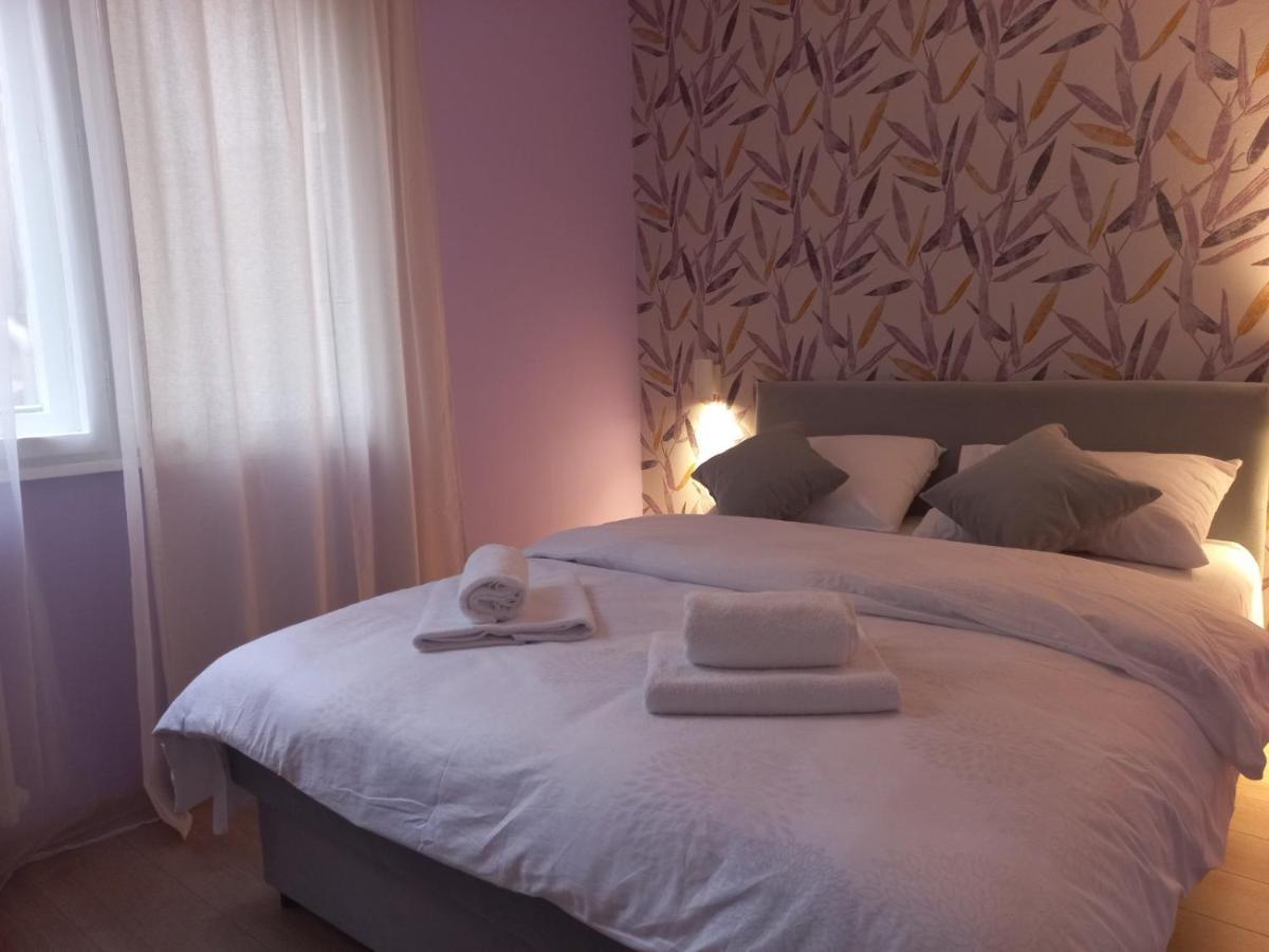 Apartman Central Place Belgrad Exteriör bild