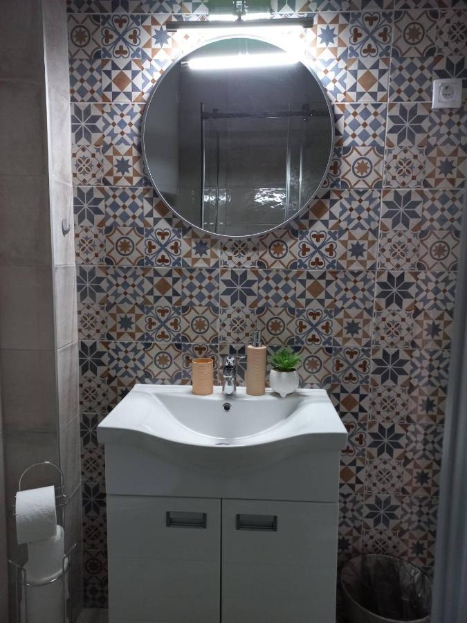 Apartman Central Place Belgrad Exteriör bild
