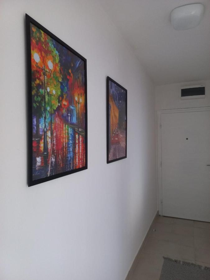 Apartman Central Place Belgrad Exteriör bild